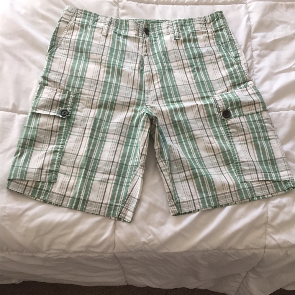 Men’s Lacoste Plaid Summer Short/EUR 42/US 32 EUC!